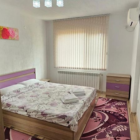 Д И В 1 - D & V 1 Apartment Sandanski Exterior photo